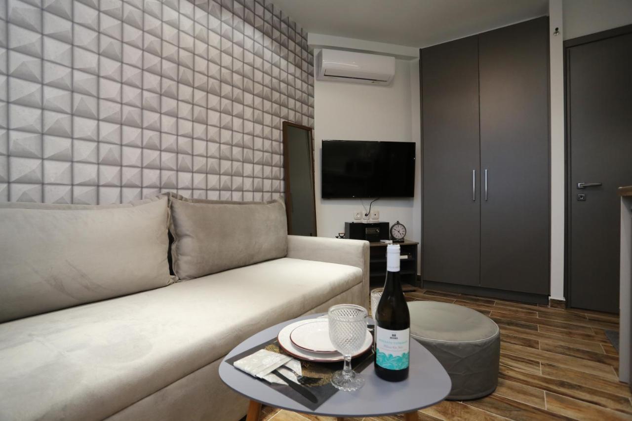 La Larissa Luxury Apartments Dafne Экстерьер фото